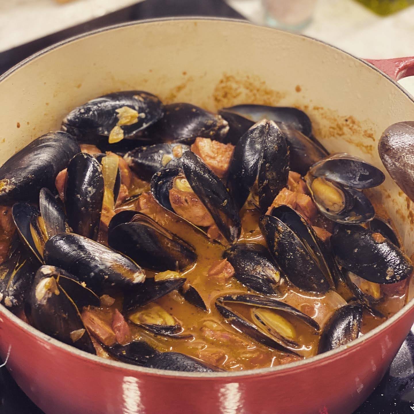 Chorizo Mussels